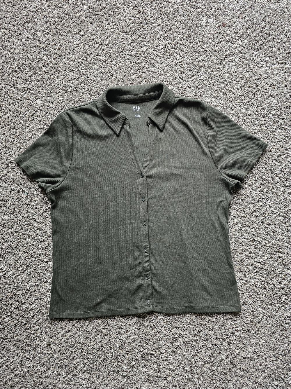 GAP Women's Olive Green Short Sleeve Button Polo